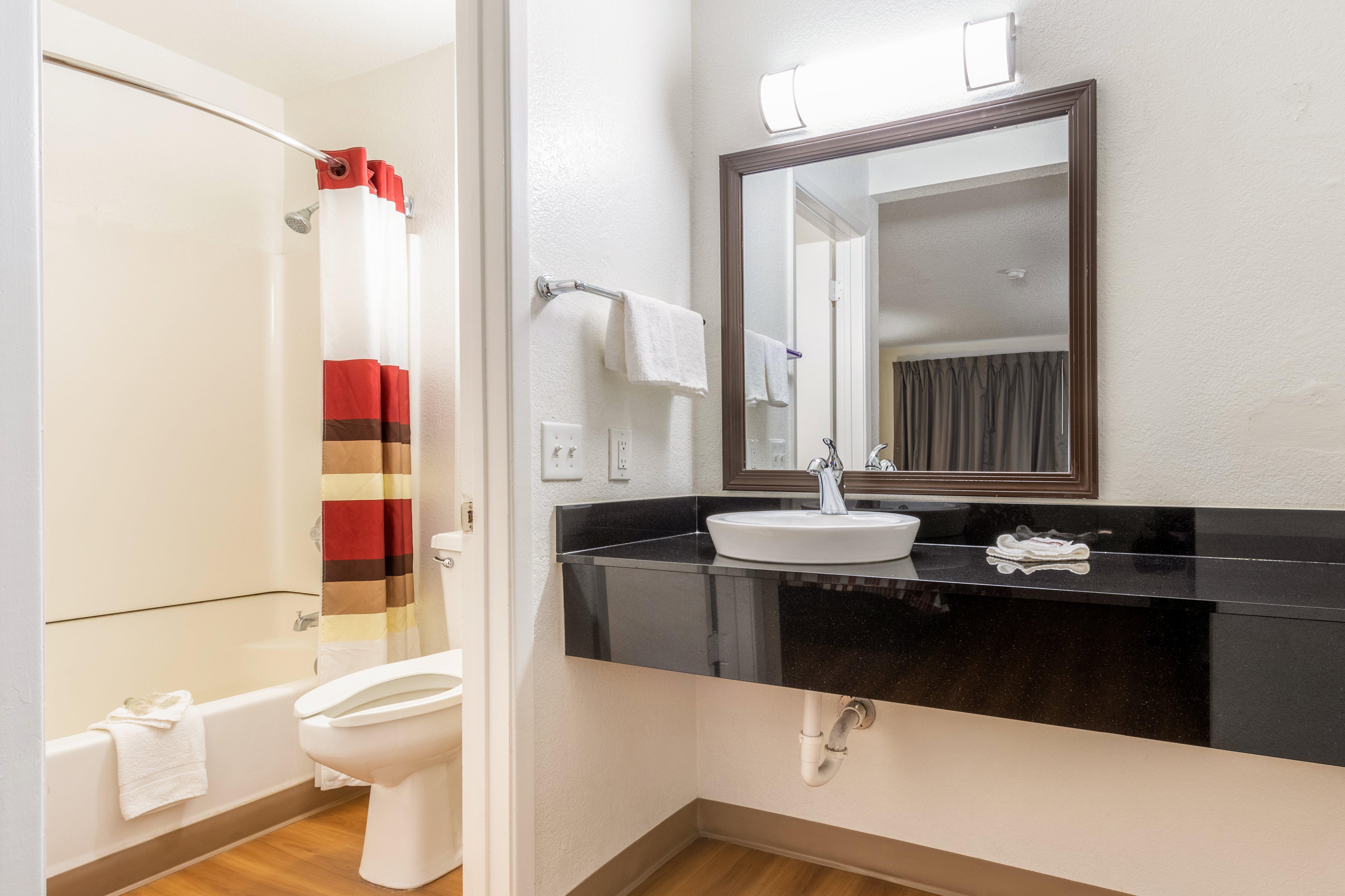 Red Roof Inn Phoenix- Midtown Екстериор снимка