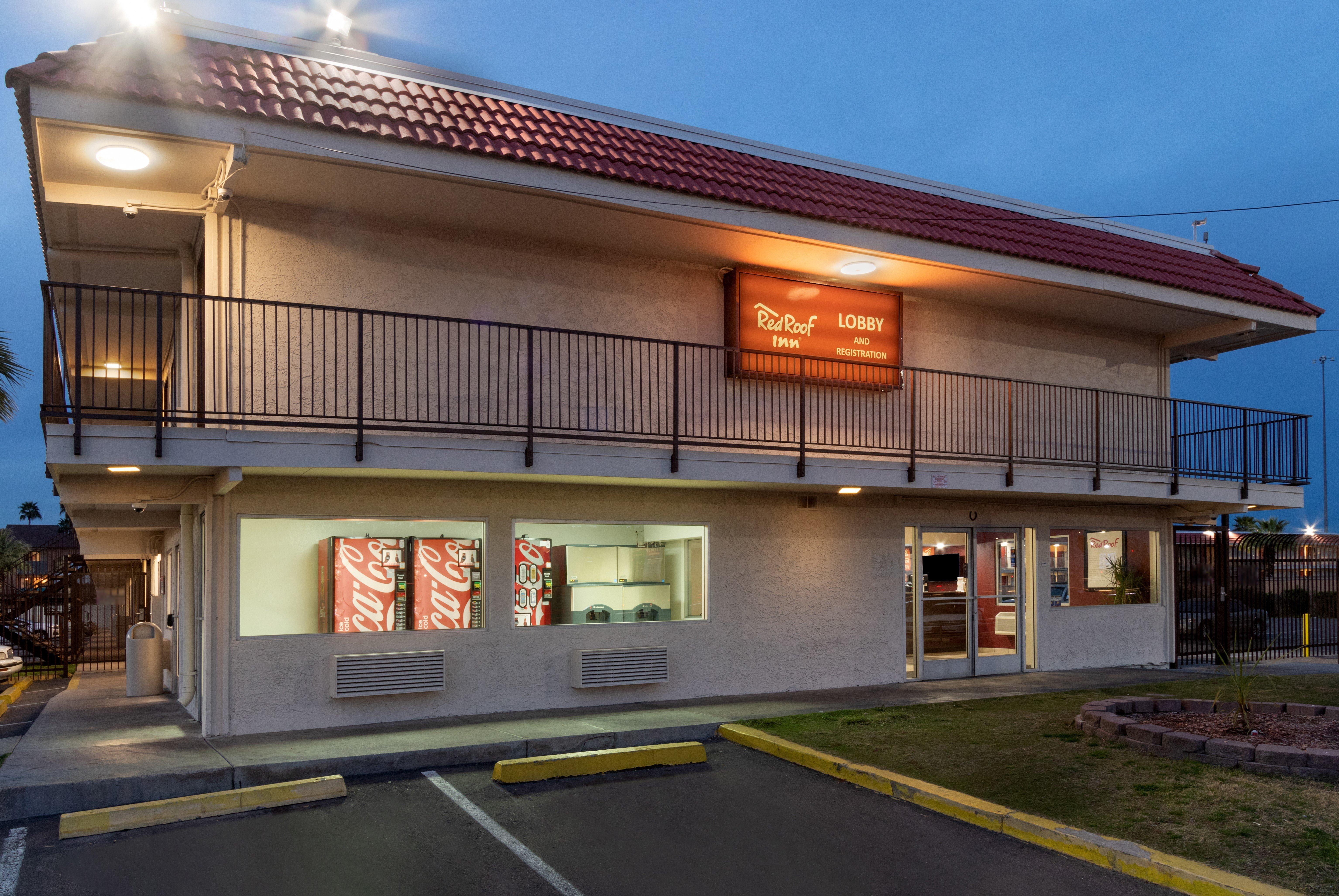 Red Roof Inn Phoenix- Midtown Екстериор снимка