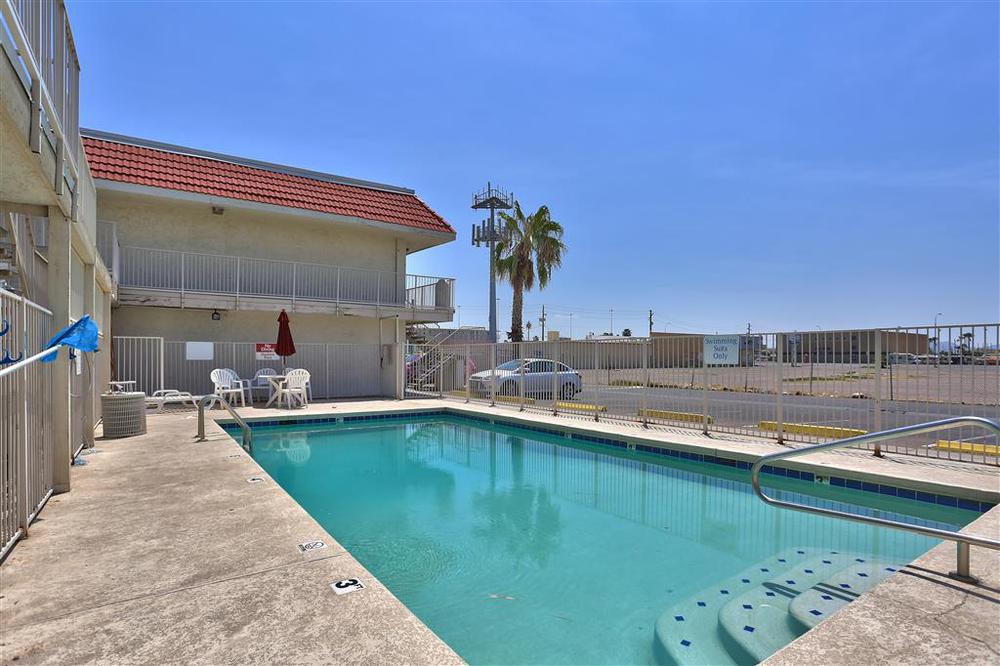 Red Roof Inn Phoenix- Midtown Съоръжения снимка